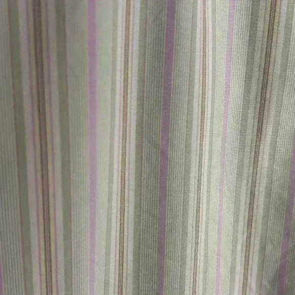 Eddie Bauer Wrinkle Resistant stripped button up Woman’s Blouse. Size Small. - Picture 8 of 12